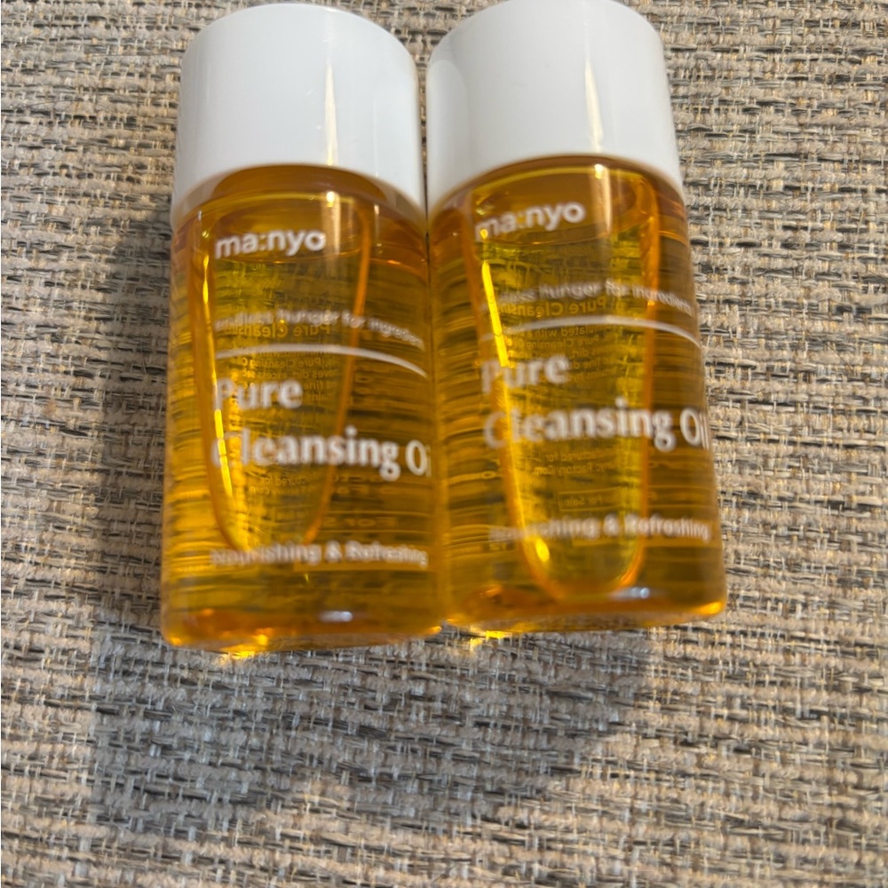 2 Ma:Nyo pure cleansing oil